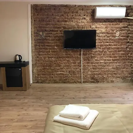 Taksim 8 Suites 3* اسطنبول