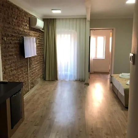 Taksim 8 Suites