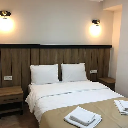 Taksim 8 Suites Aparthotel 3*